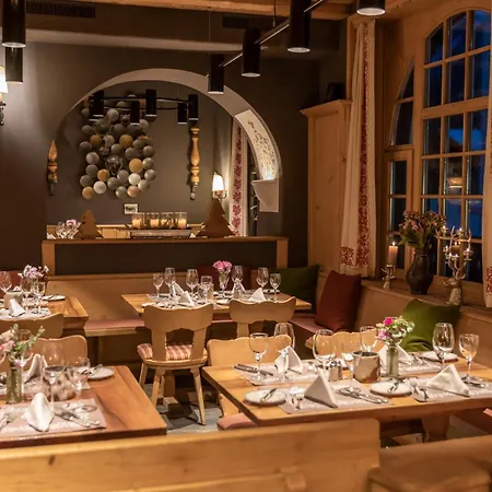 Parsenn Hotel 3*